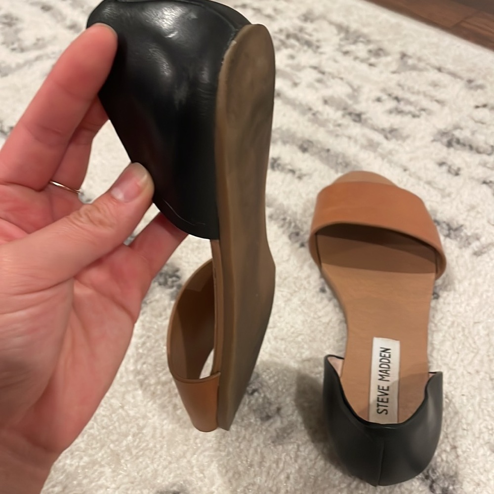 Steve Madden 2 Toned Sandals - Picture 7 of 9